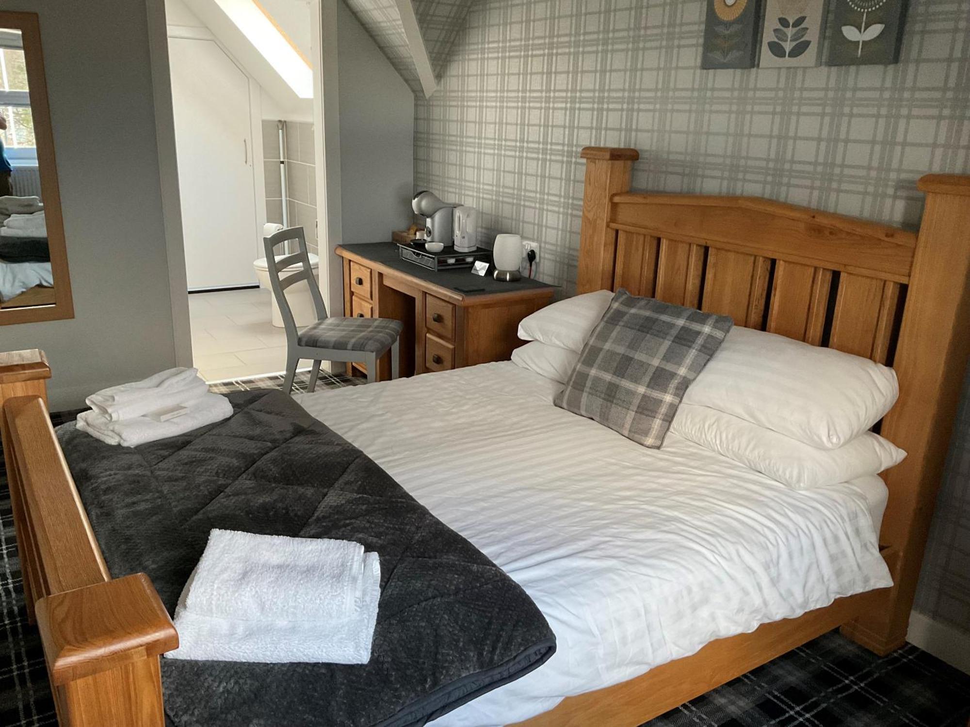 Glenshee Guest House ゴルスピー エクステリア 写真