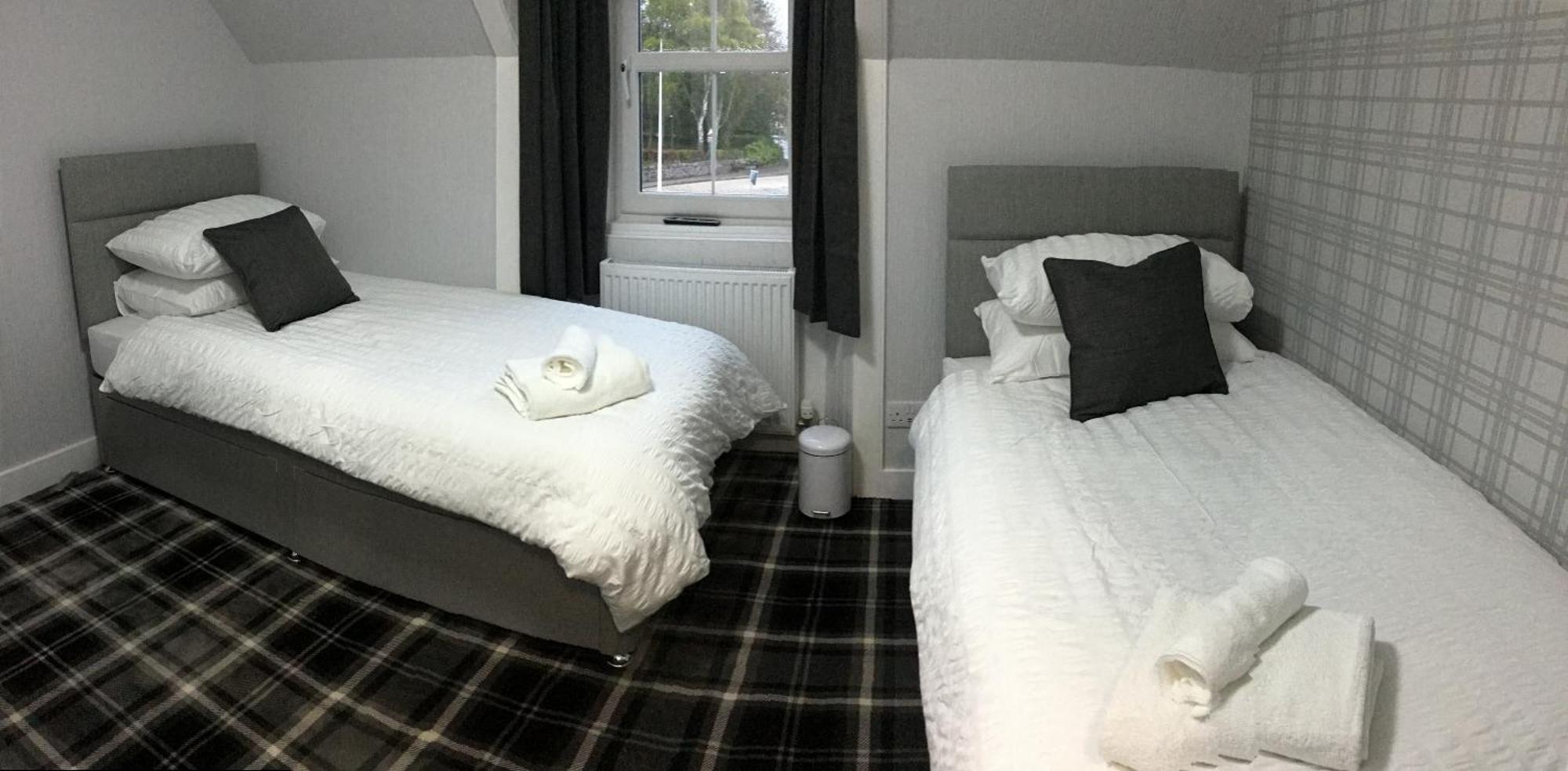 Glenshee Guest House ゴルスピー エクステリア 写真