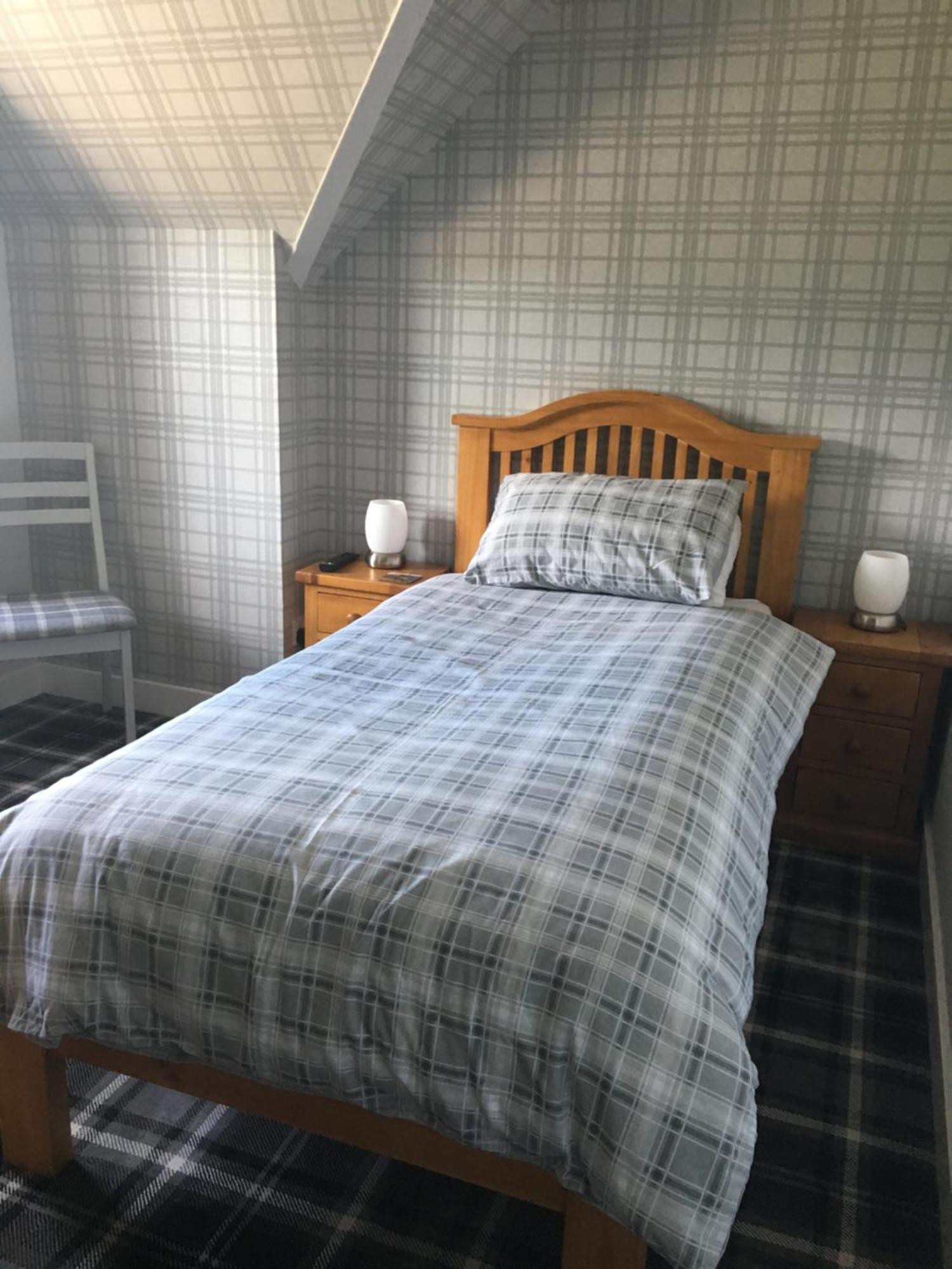 Glenshee Guest House ゴルスピー エクステリア 写真
